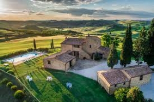 Contributi e crediti d&rsquo;imposta a favore delle imprese turistiche